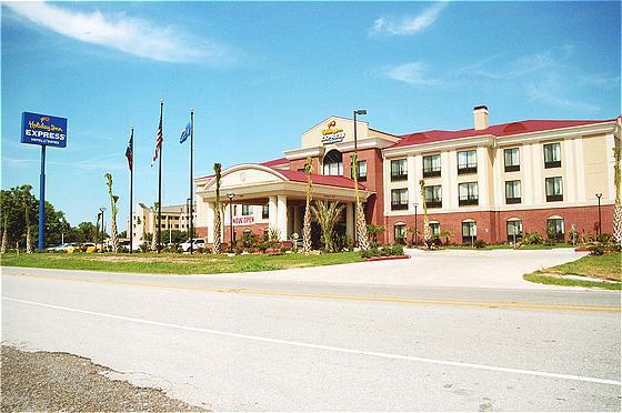 Holiday Inn Express & Suites Wharton By Ihg Exterior foto
